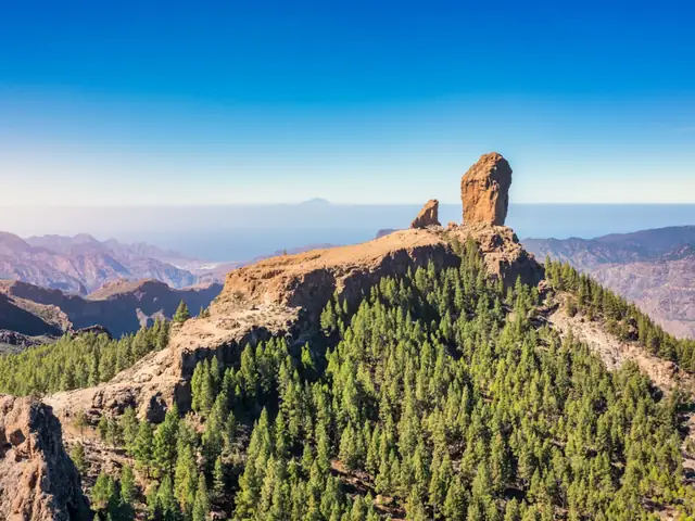 Excursión a las cumbres de Gran Canaria y Roque Nublo desde Las Palmas