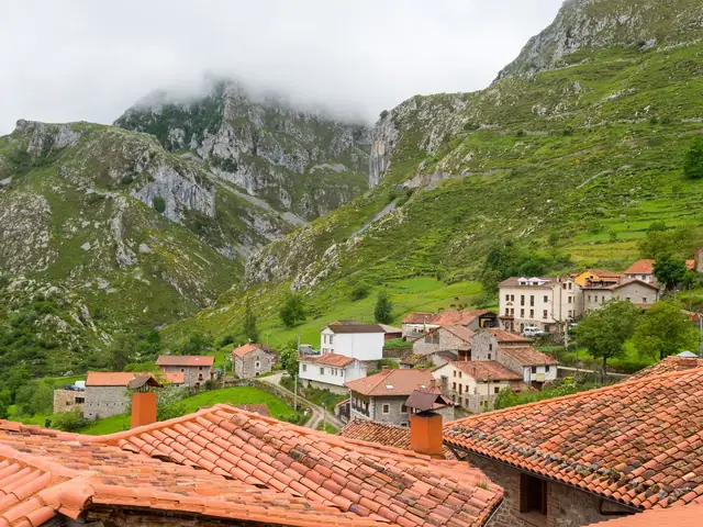 Excursión a Picos de Europa y Potes desde Oviedo