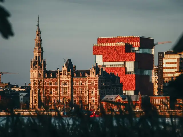 Excursión a Amberes, Gante y Atomium desde Bruselas
