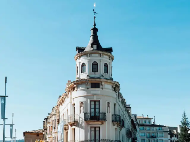 Excursión a Canfranc, Jaca y Sallent de Gállego desde Zaragoza