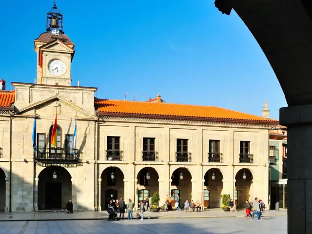 Avilés