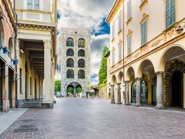 Como