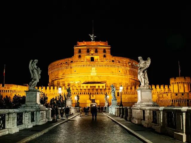 Free tour Roma nocturno