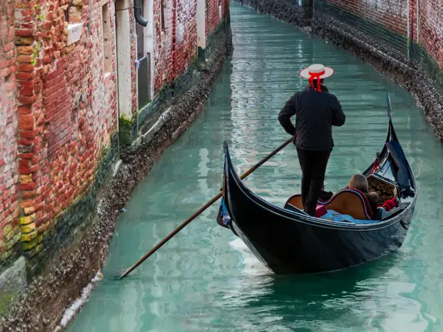 Paseo en góndola por el Gran Canal