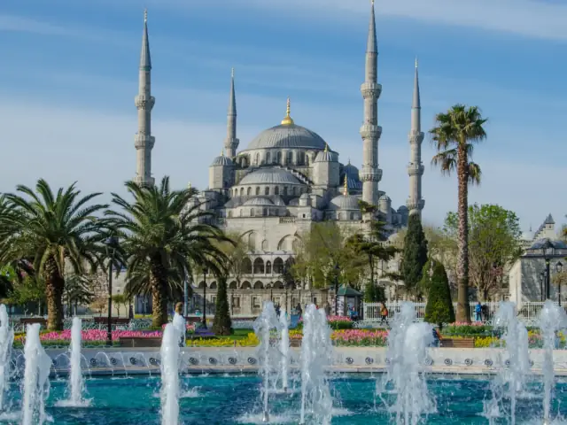 Tour de Sultanahmet al Gran Bazar y crucero por el Bósforo