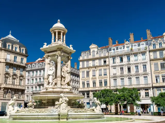 Lyon