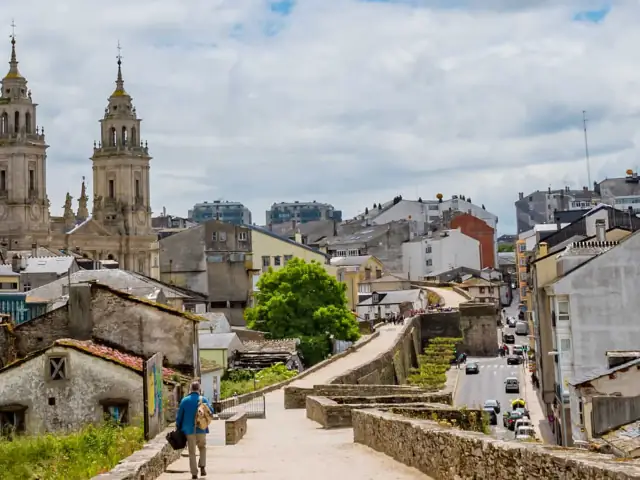 Tour privado a pie por Lugo