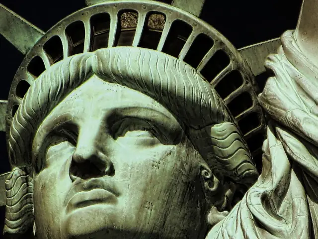 Visita a la Estatua de la Libertad y la isla Ellis con ferry