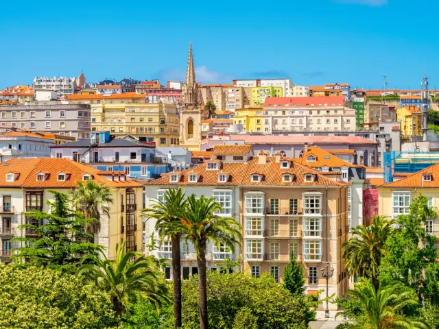 Visita guiada por Santander con entrada a la catedral y al Centro Botín